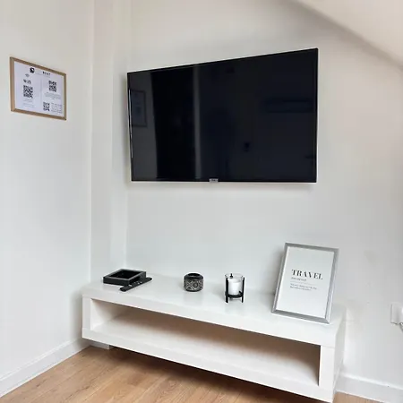 Soh Rent 2 Tv- Wifi Proche Gare Strazburg
